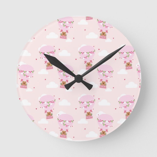 Söt Kapybara Varmluftsballong Rund Klocka (Framsida)