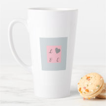 Söt Kärlek textdesign på en liten Mugg.