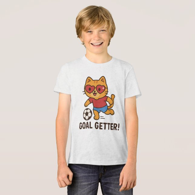 Söt katt fotbollsspelare | Mål Getter Motivation  T Shirt (Framsida Full)