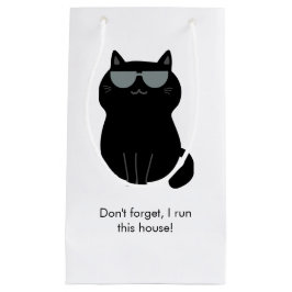 Söt katt - Jag styr det här huset nu!