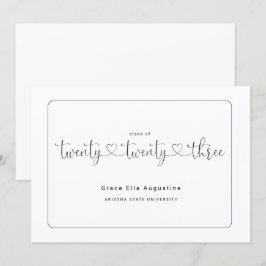 Söt kvinnas examensmeddelande  inbjudningar