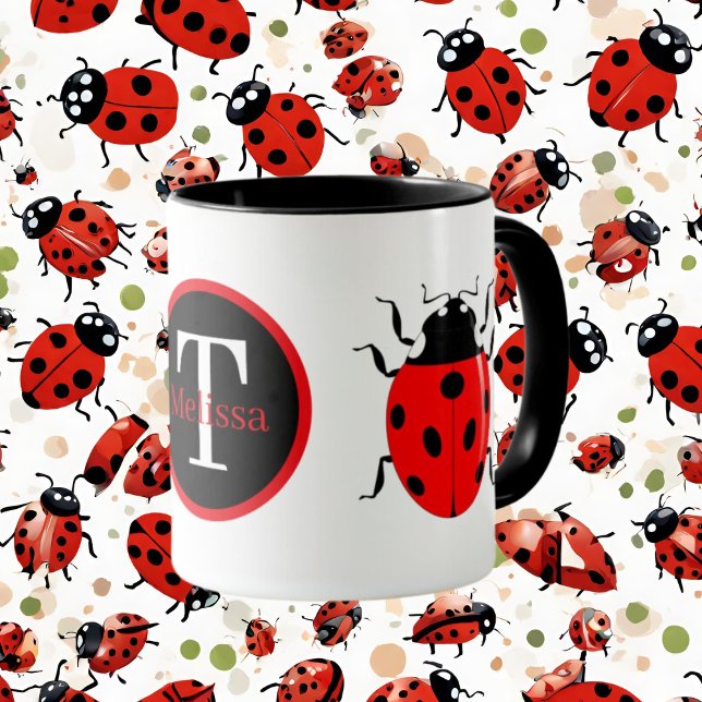 Söt ladybug lägg till monogram mugg (Skapare uppladdad)