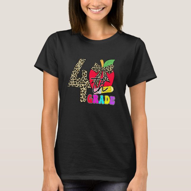 Söt lärare i 4:e klass elever leopard äpple rygg t shirt (Framsida)