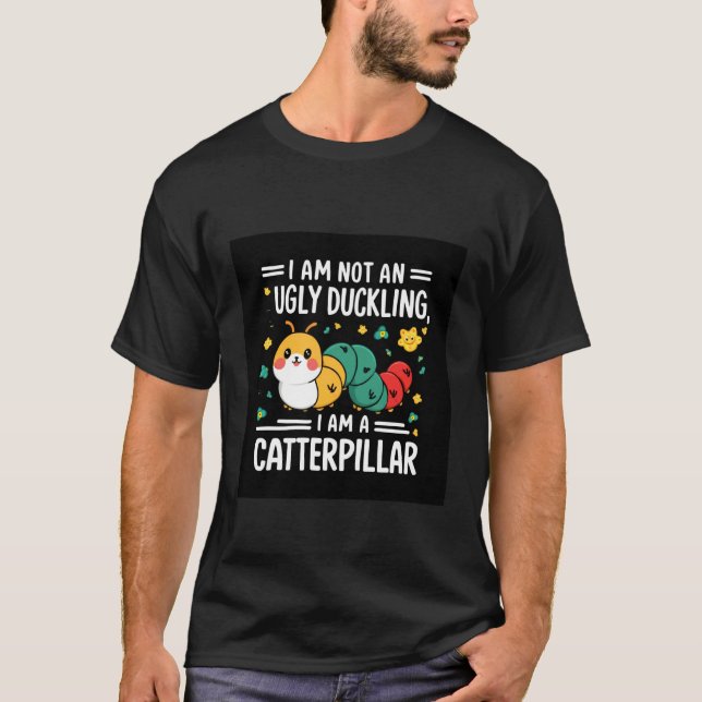 Söt larv med text t shirt (Framsida)