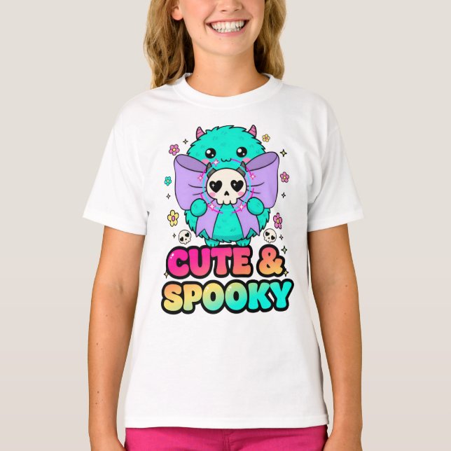 Söt & läskig monstertröja med kranier & stjärnor t shirt (Framsida)