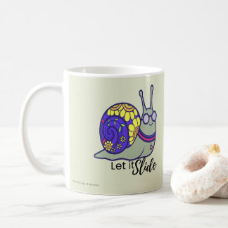 Söt Låt Det Glida Snigelkopp – Whimsical Pun Kaffemugg