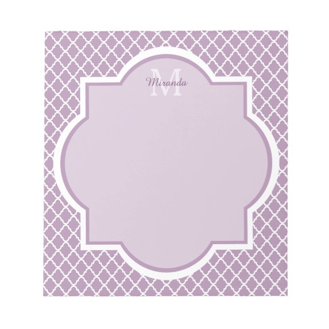 Söt Lavender Lila Quatrefoil Monogrammed Namn Anteckningsblock (Framsida)