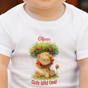 Söt Leende Lejon Och Äppelträd Lägg Till Namn T Shirt