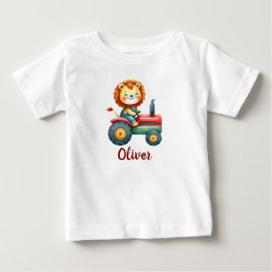 Söt lejonbonde på en röd och grön traktor t shirt
