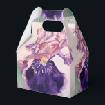 Söt Lila Iris Blommigt Birthday Cake Favbox Presentaskar<br><div class="desc">Söt Blue Iris Blommigt blommor Bröllop/Birthday Cake Favor Boxes,  med fullt Anpassade namn. Designad från en av mina vattenfärgsmålningar.</div>