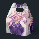 Söt Lila Iris Blommigt Birthday Cake Favbox Presentaskar<br><div class="desc">Söt Blue Iris Blommigt blommor Bröllop/Birthday Cake Favor Boxes,  med fullt Anpassade namn. Designad från en av mina vattenfärgsmålningar.</div>