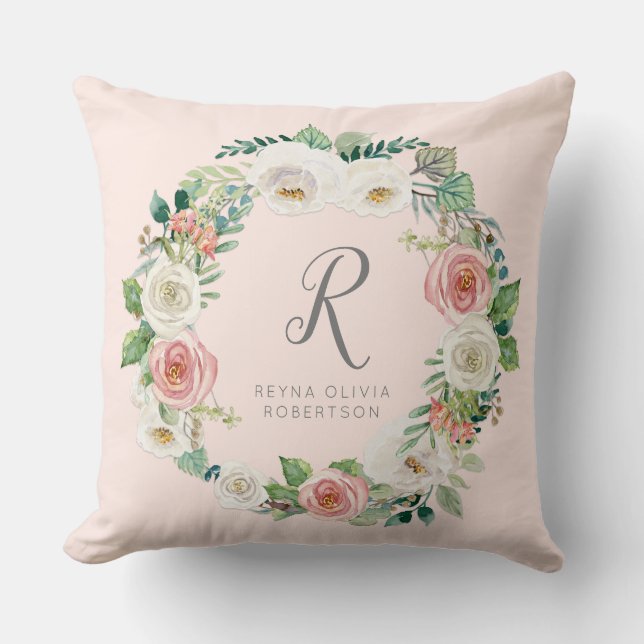 Söt lilla flicka | Monogramnamn Blush Blommig Kran Kudde (Framsida)