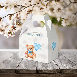Söt lilla Nallen i Unge Babykläder Presentaskar