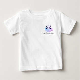 Söt lille boss – Kawaii Panda i en kopp-dekal  T Shirt