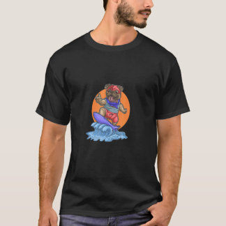 Söt liten Pug Hund Surfing 1 T Shirt