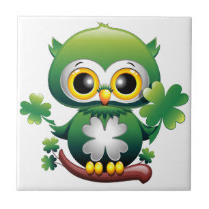 Söt liten St. Patrick-uggla tecknad film Kakelplatta