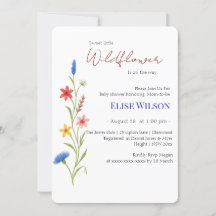 Söt liten vildblomma är på väg