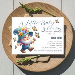 Söt lycklig Gnome med fjäril Baby Shower-inbjudan Inbjudningar