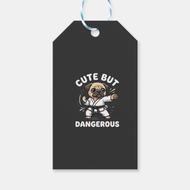 Söt Men Farlig Pug Hund Karate Presentetikett (Framsidan)