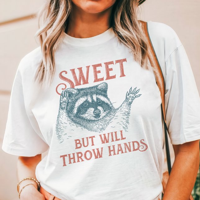 Söt men Kommer Att Slåss Tvättbjörn T Shirt (Skapare uppladdad)