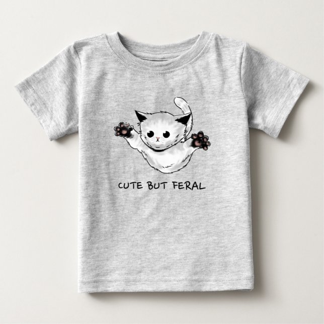 Söt Men Vild  T Shirt (Framsida)