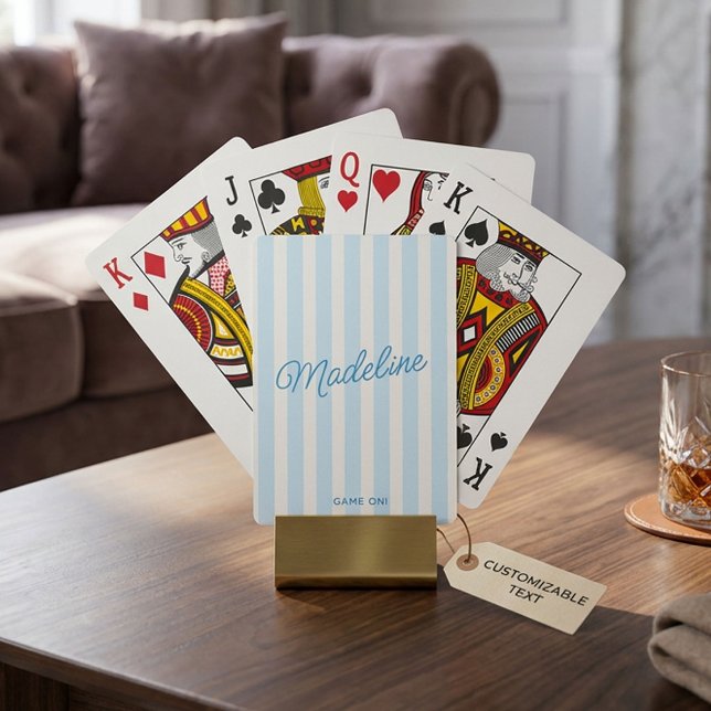 Söt modern personlig kustblå randig casinokort (Personalized playing cards with soft blue and white vertical stripes and a custom name in script.)