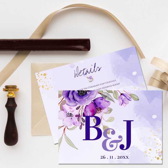 Söt Monogram Cute Lila Blue Blommigt Bröllop Tilläggskort (Pretty Monogram Cute Purple Blue Floral Wedding Enclosure Details Card)