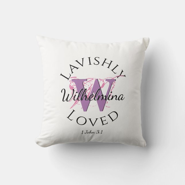 Söt | Monogram Namn LAVISHLY LOVED Lilac W Kudde (Framsida)