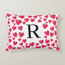 Söt monogram röda hjärtan Anpassad monogram Prydnadskudde