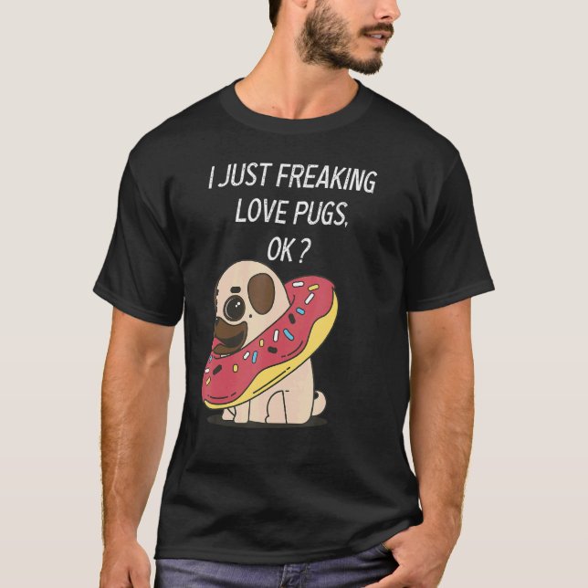 Söt Mops Kärlek Mops Jag Älskar Mopsar Mörkt  T Shirt (Framsida)