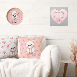 Söt nalle och små hjul för en flicka Baby Bib Kudde