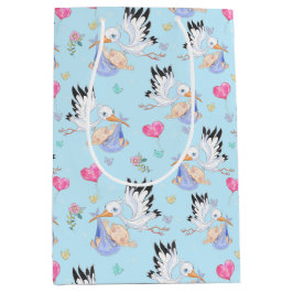 Söt ny babypojke och stork