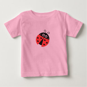 Söt nyckelpiga med svarta hjärtan istället för pri t-shirt