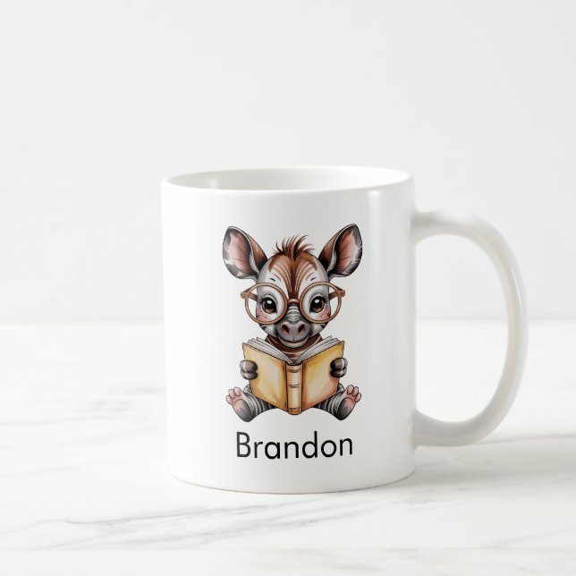 Söt Okapi som läser en bok Anpassad Kaffemugg (Höger)