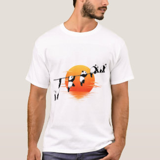 Söt Panda Klättringsäventyr – Panda Älskare Design T Shirt