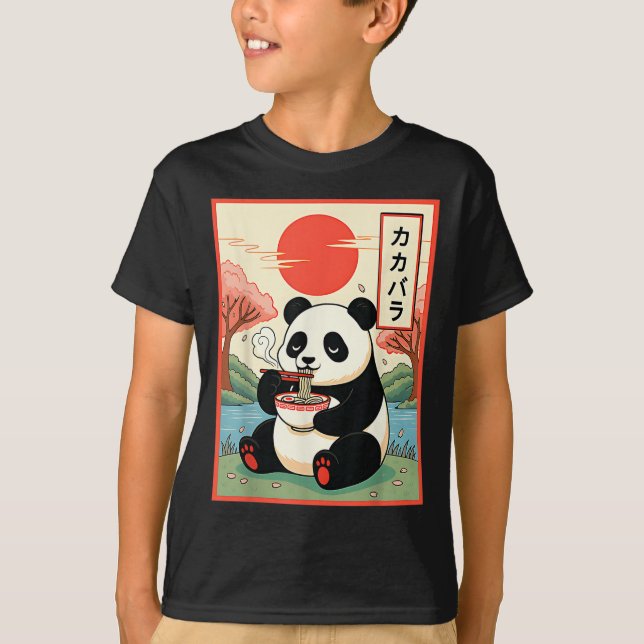Söt Panda som äter Ramen Anime Nudlar Japansk P T Shirt (Framsida)