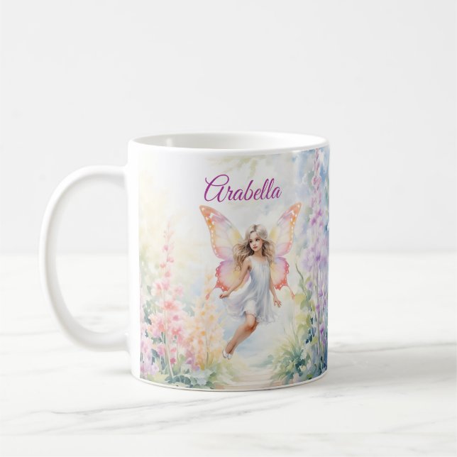 Söt Pastel Butterfly Fairy in Blomsterträdgård Kaffemugg (Vänster)