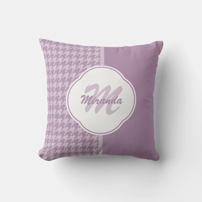 Söt Pastel Lila Houndstooth Monogram och Namn Kudde (Framsida)