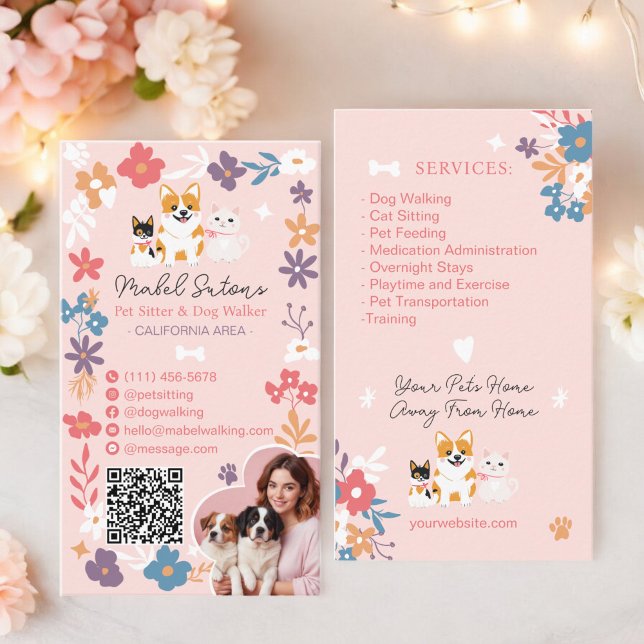Söt pastellpapp med vit blommigt, hundvalkare visitkort (Whimsical floral cute pastel pet sitter dog walker business card)