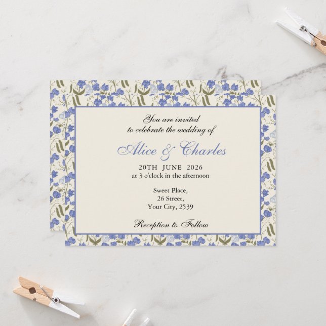 Söt Pea Blommigt Blue och Cream Wedding bjudande Inbjudningar (Fram/Back In Situ)