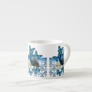 Söt Peacock och blå fjärilar Espressomugg