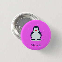 Söt penguin med eget namn på rosa knapp
