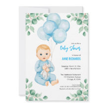 Söt pojke modern eukalyptus blå ballonger 