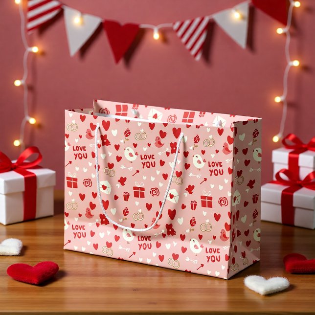 Söt presentpåse i rosa till Alla hjärtans dag (Skapare uppladdad)