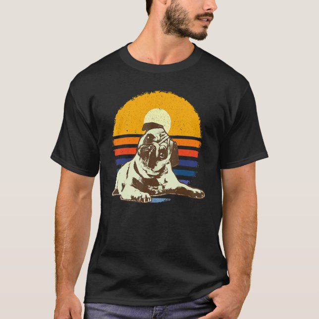 Söt Pug Mops Carlin Hundras Retro T Shirt (Framsida)