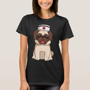 Söt Pug-sjuksköterska Internationella sjukskötersk T Shirt