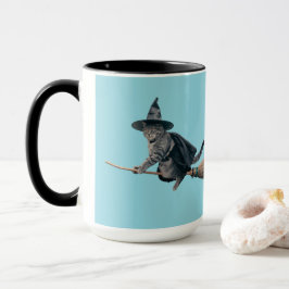 Söt randig katt häxa Halloween-mugg Mugg