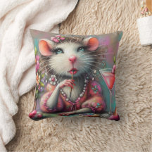 Söt Råtta Dam som har en Martini Contemplating