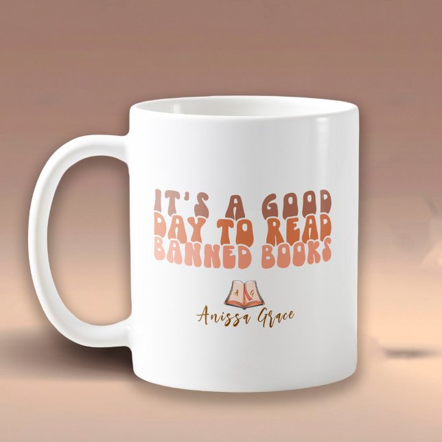 Söt retrotypografi Läs förbjudna böcker Kaffemugg (Skapare uppladdad)
