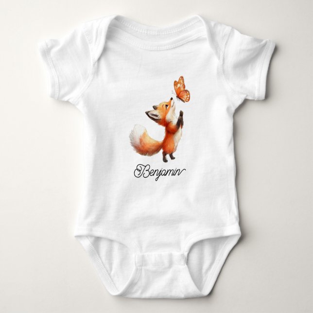Söt röd räv med fjäril t shirt (Framsida)